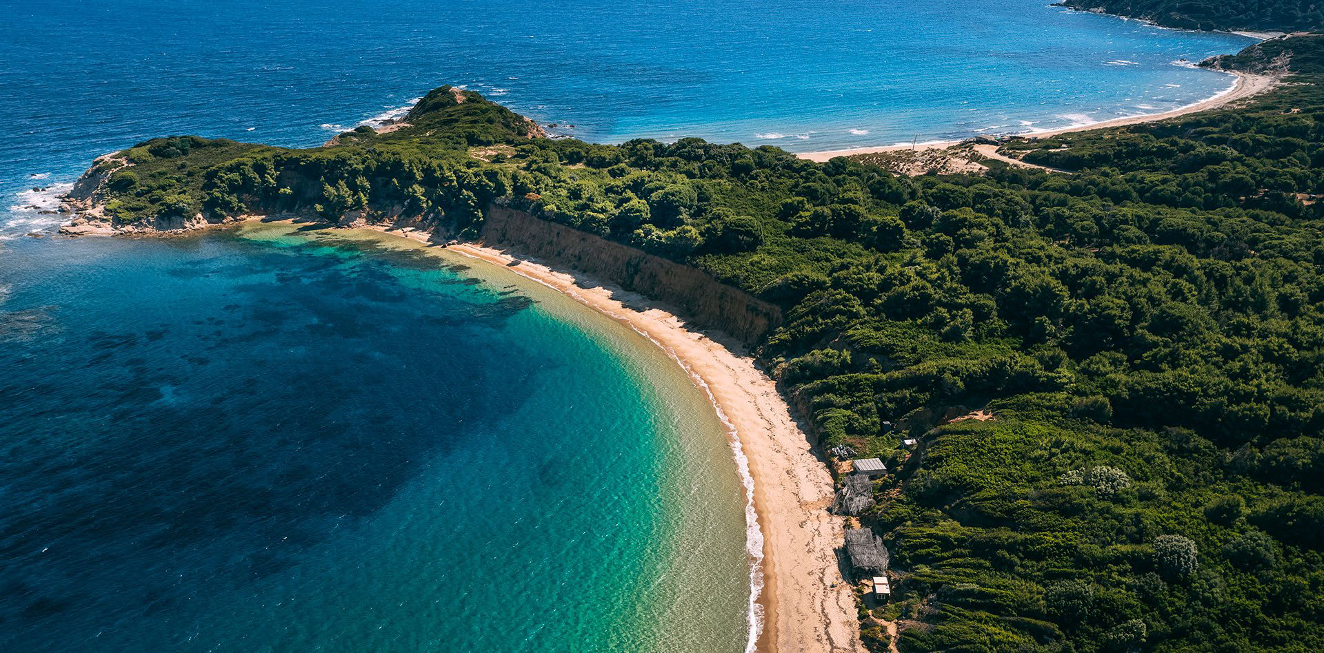 Mandraki beach