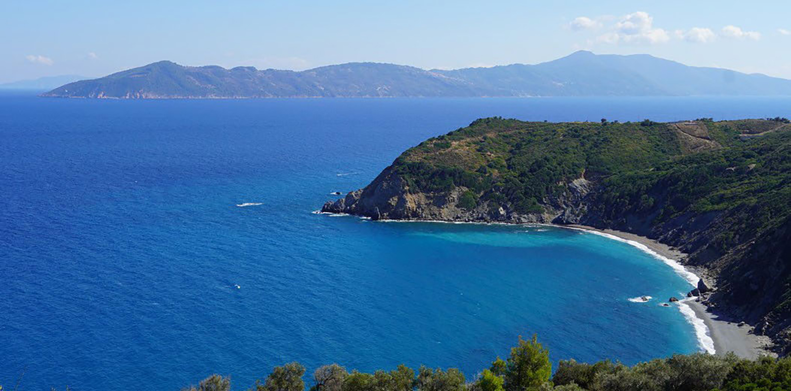 Mega Gialos beach
